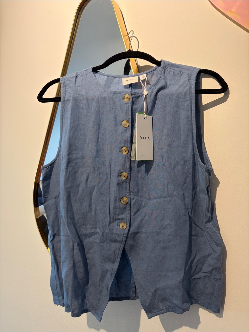 NWT ASOS Button Up Sleeveless Blouse